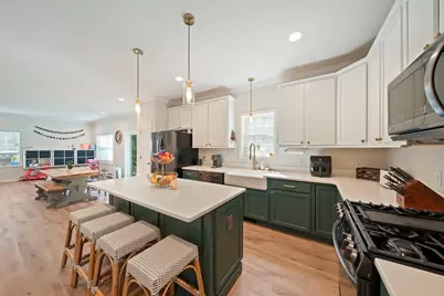 305 Main Street, Norfolk, MA 02056 - Photo 5