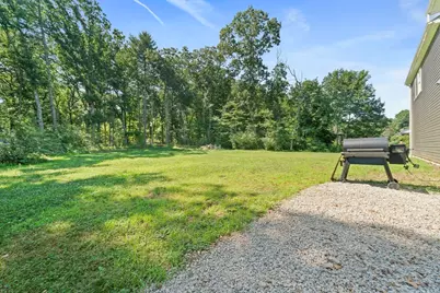 305 Main Street, Norfolk, MA 02056 - Photo 29