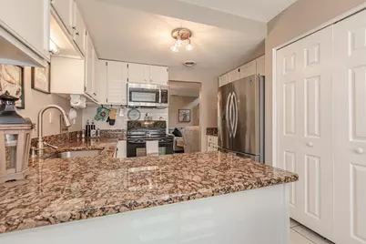 125 Highland Street #402, Taunton, MA 02780 - Photo 9