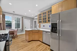 138 Sewall Ave, Brookline, MA 02446 - Photo 17