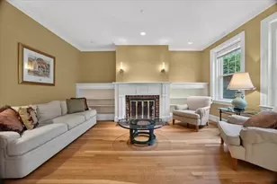 138 Sewall Ave, Brookline, MA 02446 - Photo 9