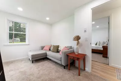 2 Bounty Rd, Oxford, MA 01540 - Photo 17