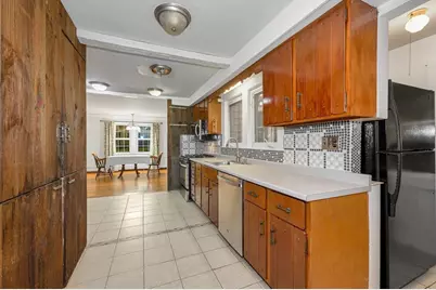 160 Forest St, Melrose, MA 02176 - Photo 13