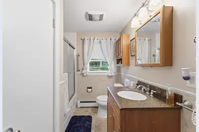 94 Causeway St, Fitchburg, MA 01420 - Photo 11