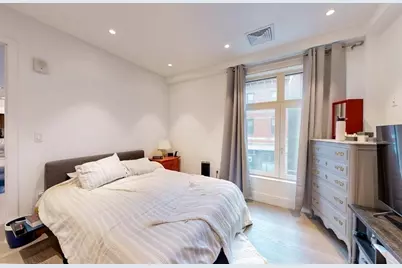 69 Walnut St #6, Brookline, MA 02445 - Photo 11