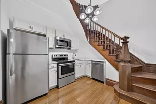 533 Locust St, Fall River, MA 02720 - Photo 11