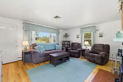 284 N Woodstock Rd, Southbridge, MA 01550 - Photo 5