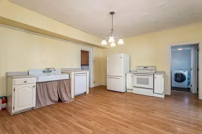 886 Main Street #2, Fitchburg, MA 01420 - Photo 9