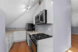 38 Berkeley St, Somerville, MA 02143 - Photo 5