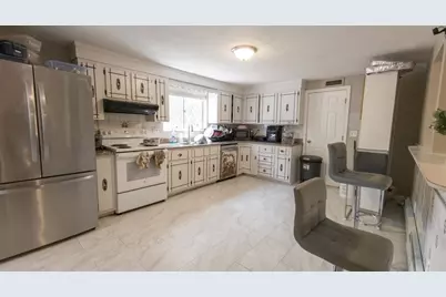 56 Cottage Grove Ave, Brockton, MA 02301 - Photo 7