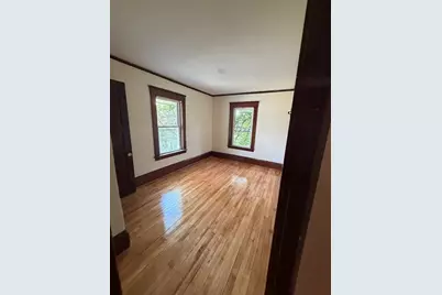 26-28 Devens St, Greenfield, MA 01301 - Photo 9