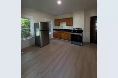 26-28 Devens St, Greenfield, MA 01301 - Photo 15