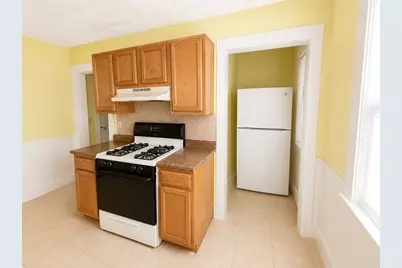 32 Century St #1, Medford, MA 02155 - Photo 9