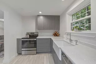 44 Oak Ave, Lunenburg, MA 01462 - Photo 11