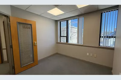 521 Mount Auburn #209, Watertown, MA 02474 - Photo 11