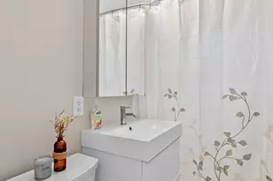4 Robinwood Ave, Boston, MA 02130 - Photo 17