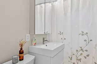 4 Robinwood Ave, Boston, MA 02130 - Photo 17