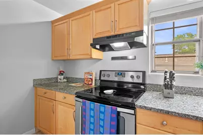 4 Robinwood Avenue #6, Boston, MA 02130 - Photo 9