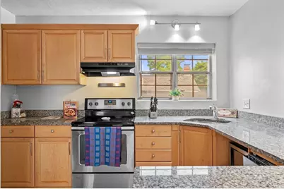 4 Robinwood Avenue #6, Boston, MA 02130 - Photo 7