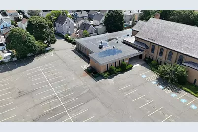 21 Bessom St, Lynn, MA 01902 - Photo 3
