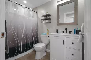 10 Topaz Ln, Dartmouth, MA 02747 - Photo 17
