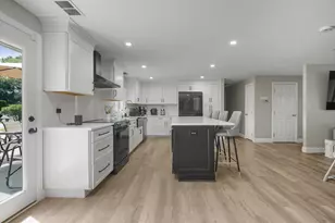 10 Topaz Ln, Dartmouth, MA 02747 - Photo 11