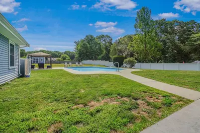 10 Topaz Ln, Dartmouth, MA 02747 - Photo 27