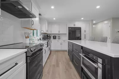 10 Topaz Ln, Dartmouth, MA 02747 - Photo 15