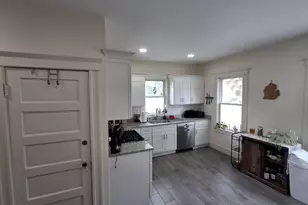 15 Broadway, Newton, MA 02460 - Photo 7