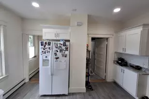15 Broadway, Newton, MA 02460 - Photo 9