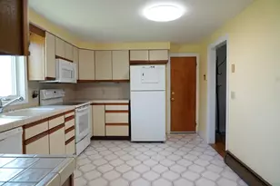 501 Riverside Ave, Somerset, MA 02725 - Photo 5