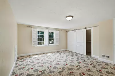 284 Village St, Medway, MA 02053 - Photo 27