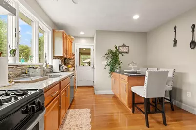 60 Durso Ave, Malden, MA 02148 - Photo 21
