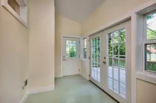 19 Finn St, Northampton, MA 01060 - Photo 11