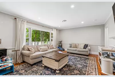 355 Pearse Rd, Swansea, MA 02777 - Photo 7