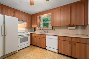 6 Gallagher Dr, Randolph, MA 02368 - Photo 7