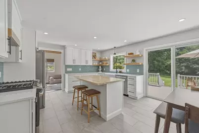 148 Lost Lake Dr, Groton, MA 01450 - Photo 5