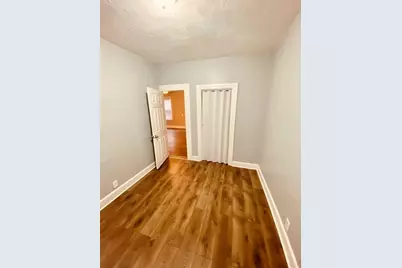 502 Fourth St #1E, Fall River, MA 02721 - Photo 7
