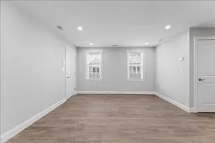 204 Central St, Avon, MA 02322 - Photo 9