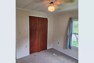 10 Clayton Drive, West Springfield, MA 01089 - Photo 13