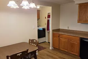 10 Clayton Dr, West Springfield, MA 01089 - Photo 3