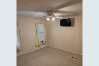 10 Clayton Drive, West Springfield, MA 01089 - Photo 5