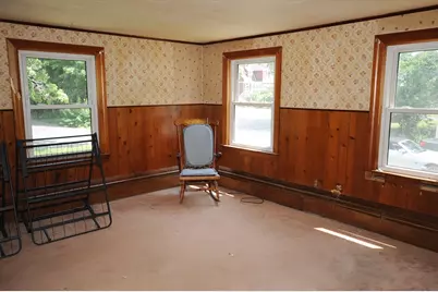 28 Pleasant St, Hanson, MA 02341 - Photo 3