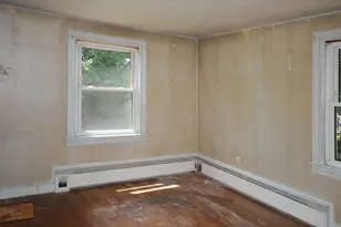 28 Pleasant St, Hanson, MA 02341 - Photo 7