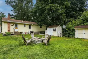 17 Pine St, Bellingham, MA 02019 - Photo 21