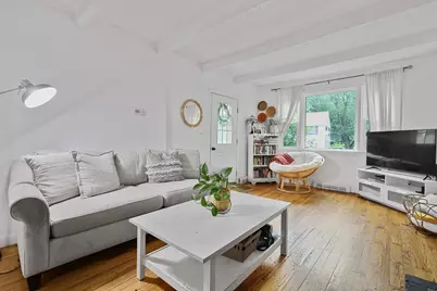 17 Pine St, Bellingham, MA 02019 - Photo 5