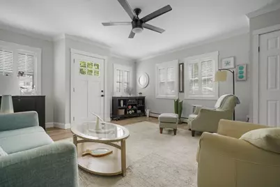 381 Wood St, Bristol, RI 02809 - Photo 7