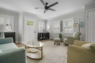 381 Wood St, Bristol, RI 02809 - Photo 7