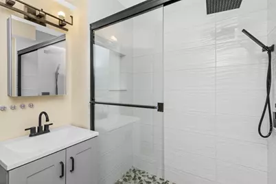 40 Baxter St #7, Boston, MA 02127 - Photo 11