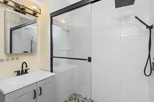 40 Baxter St, Boston, MA 02127 - Photo 11
